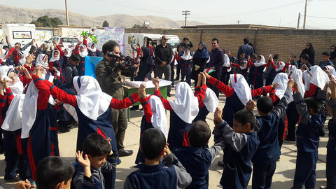 شادی کودکان روستای دیناروندخرم آباد 