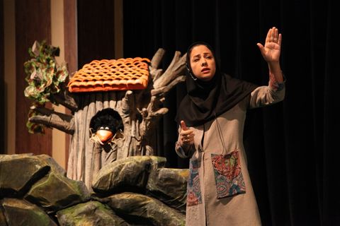 گزارش تصویری نخستین روز برگزاری مرحله استانی بیست و یکمین مسابقه بین المللی قصه گو.یی در کانون استان قزوین 