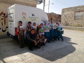 هفته ملی کودک در کتابخانه سیار روستایی خوسف و سیار شهری بیرجند در قاب دوربین