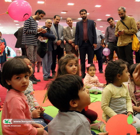 چهارمین روز از هفته ملی کودک ـ بازدید هوشنگ مرادی کرمانی نویسنده کودک و نوجوان / عکس از یونس بنامولایی