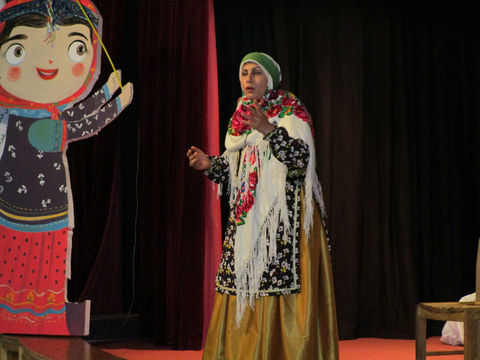 مسابقه قصه‌گویی بیست و یکمین جشنواره بین‌المللی قصه‌گویی در آذربایجان شرقی