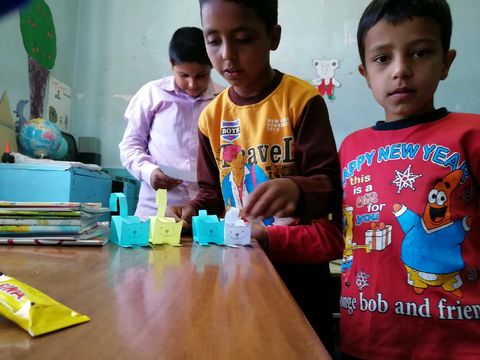 هفته ملی کودک در کتابخانه سیار روستایی خوسف 