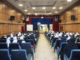 کودکان استان شنونده قصه های جشنواره قصه گویی شدند