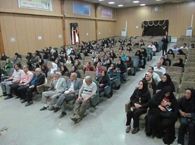همایش "آینده ای روشن با کودکان سالم " در کرمان برگزار شد