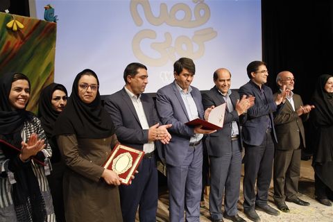 اختتامیه‌ی مرحله‌ی استانی بیست و یکمین جشنواره‌ی بین‌المللی قصه‌گویی یزد گزارش تصویری4 «مهر97»