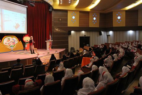 رقابت قصه‌گویان گلستانی در بیست و یکمین جشنواره بین‌المللی قصه‌گویی(۳)