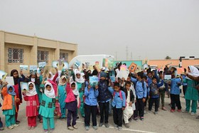 «۱۲۰۰ جلد کتاب» هدیه‌ی کانون پرورش فکری به کودکان و نوجوانان روستای دولت‌آباد(سیستان و بلوچستان)