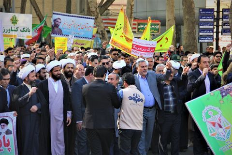 حضور اعضای کانون خراسان شمالی در راهپیمایی 13 آبان