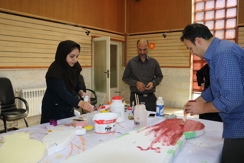 مرکزی تلاش همکاران در استقبال از جشنواره قصه گویی