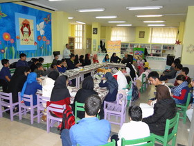 نشست اعضاء و مربیان کانون استان اصفهان باحضور جناب آقای احمد عربلو با موضوع طنز در ادبیات کودک و نوجوان به مناسبت هفته کتاب و کتابخوانی