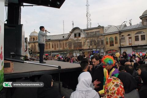 آیین رونمایی از تریلی سیار تئاتر و سینمای کانون در همدان