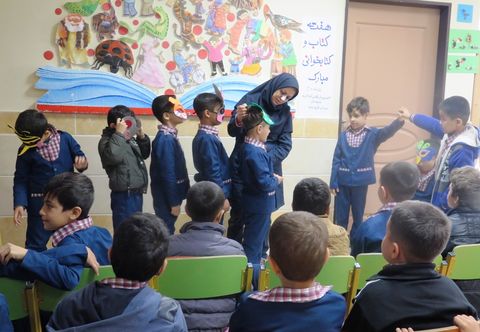 گزارش تصویری ویژه برنامه‌های هفته کتاب در کانون استان قزوین