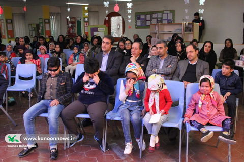 بر بال فرشتگان ـ ویژه برنامه روز جهانی معلولان در مرکز شماره 20 فراگیر کانون تهران/ عکس از یونس بنامولایی
