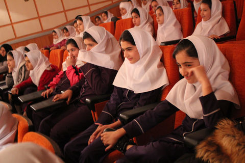 اجرای اولین روز نمایش عروسکی " راه خونه فرشته ها" در سالن سینما کانون مازندران