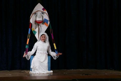 اجرای نمایش عروسکی «راه خونه فرشته‌ها» ویژه خبرنگاران