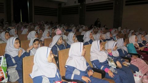 گزارش تصویری استقبال از نمایش «کدو قلقله زن» در کانون استان قزوین