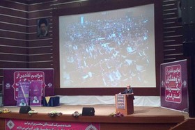 مربی کانون فارس در جمع پژوهشگران برتر استانی