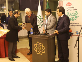 دیدار شرکت‌کنندگان در جشنواره قصه‌گویی با معاون اجتماعی فرهنگی شهرداری تهران
