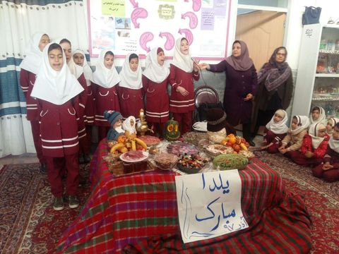 گزارش تصویری از گرامی‌داشت شب یلدا در مراکز فرهنگی‌هنری کانون پرورش فکری استان سمنان