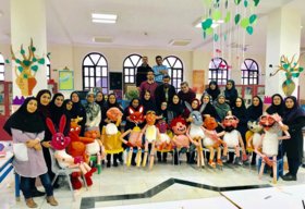 کارگاه آموزشی  سه روزه ساخت عروسک های نمایشی 2 ویژه مربیان فرهنکی و هنری مراکز کانون استان پایان یافت