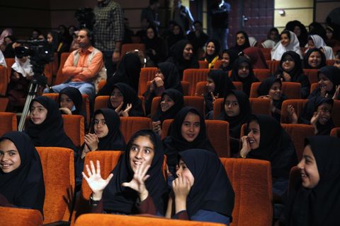   نخستین جشنواره قصه گویی چله انقلاب در قاب تصویر- کانون پرورش فکری کودکان ونوجوانان - یزد- تفت- دی۱۳۹۷