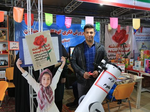 حضور کانون فارس در نمایشگاه دستاوردهای انقلاب 
