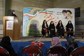 ویژه‌برنامه‌ی «انقلاب، انقلاب است» در مهریز برگزار شد