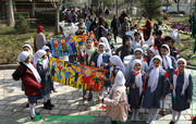 کودکان تهرانی چهل سالگی انقلاب را جشن گرفتند