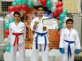 درخشش اعضا نوجوان مرکز اسدآباد در مسابقات بین المللی کاراته در شیراز