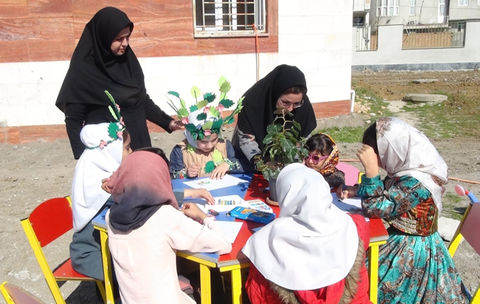 حضور اعضا و کارکنان کانون استان اردبیل در مراسم روز درختکاری