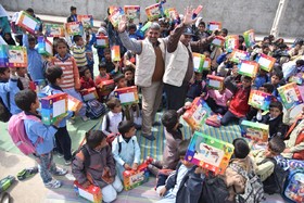 اجرای طرح امداد فرهنگی 《پیک امید》توسط کانون پرورش فکری کودکان در روستاهای سیستان و بلوچستان