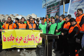 مشارکت اداره کل کانون استان اردبیل در پاک‌سازی ورودی شهرها و محورهای مواصلاتی