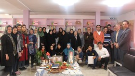 مربی مسئول مرکز فرهنگی هنری آباده به جمع بازنشستگان پیوست