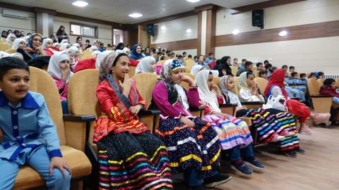اعضای مراکز فرهنگی و هنری کانون مازندران به استقبال نوروز رفتند 