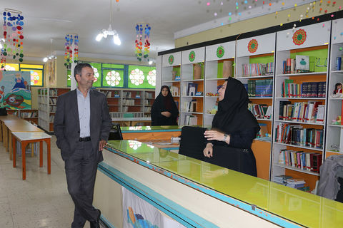 بازدید مدیرکل کانون استان از مرکز فرهنگی‌هنری شماره یک کانون پرورش فکری سمنان