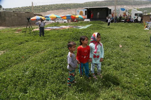 پیک امید کانون در مناطق سیل‌زده استان لرستان