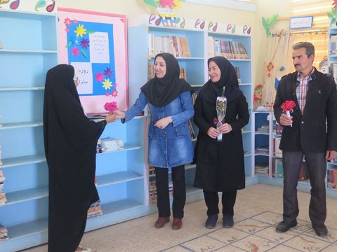 گزارش تصویری گرامی‌داشت هفته معلم در مراکز فرهنگی و هنری کانون استان قزوین