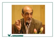 ضرورت کتاب‌خوانی و بازی‌های گروهی در خانواده برای حفظ آرامش بچه‌ها