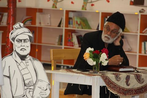 بزرگداشت شاعر طوس، فردوسی پاکزاد در مرکز 2 بجنورد
