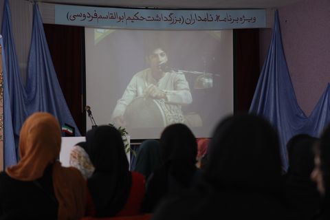گزارش تصویری ویژه برنامه «نامداران» کانون پرورش فکری  کودکان ونوجوانان یزد- اردیبهشت 98