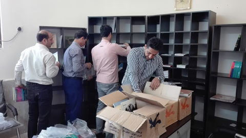 راه‌اندازی کتابخانه دبستان توحید شهر ابوحمیظه در قالب طرح امداد فرهنگی کانون