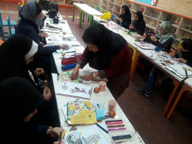 آشنایی با تکنیک فتوکولاژ در انجمن نقاشی اعضای مراکز کانون تهران