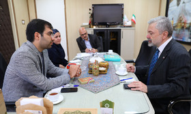 گسترش همکاری‌های فرهنگی، محور گفت‌وگوهای کانون با سفیر اسلواکی در تهران