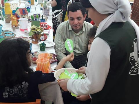 جشنواره‌ی دست سازه‌های کودکان و نوجوانان با مواد دورریختنی در کانون شماره 2 شوشتر