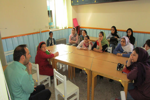 گزارش تصویری از فعالیت مربیان در طرح تابستان شاد اعضای کودک و نوجوان مرکز فرهنگی‌هنری کانون پرورش فکری گرمسار