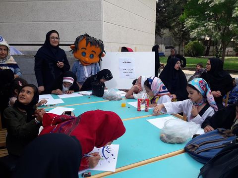 جشن دهه کرامت در مراکز فرهنگی‌هنری کانون پرورش فکری گلستان
