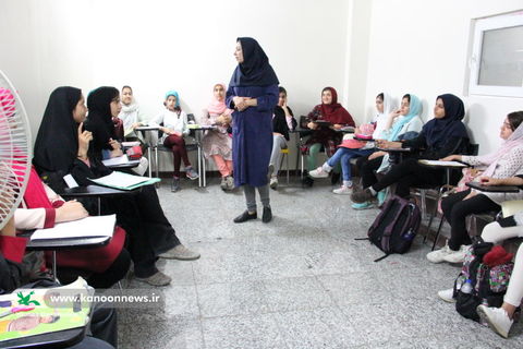 برگزاری کلاس قصه گویی مربیان کانون استان تهران با ناجا/ عکس از یونس بنامولایی