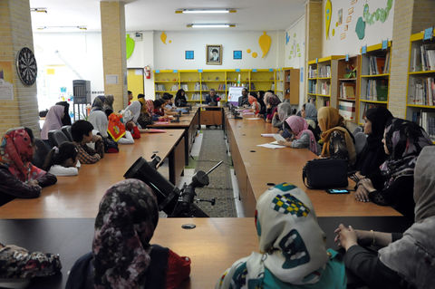 بازدید مدیرکل کانون استان از مراکز و شرکت در نشست‌های تخصصی پاسداشت هفته استان اردبیل