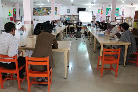 کارگاه‌های  آموزشی تاب‌آوری و مهارت‌های مثبت روانشناختی در یاسوج