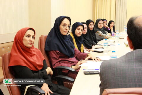 دومین نشست انجمن قصه گویی کانون تهران/ عکس از یونس بنامولایی